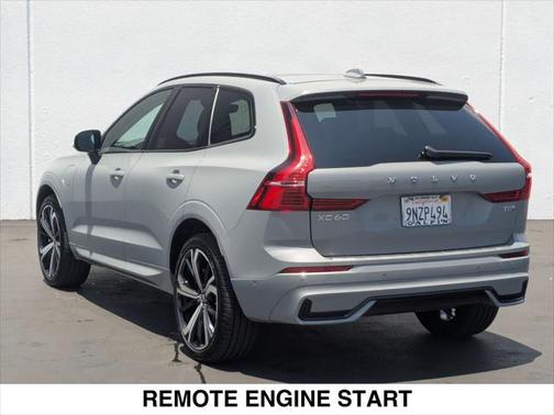 2025 Volvo XC60 Plug-In Hybrid T8 Ultra