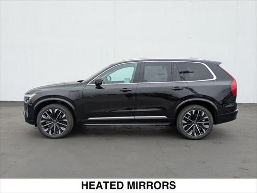 2025 Volvo XC90 Plug-In Hybrid T8 Plus 6-Seater