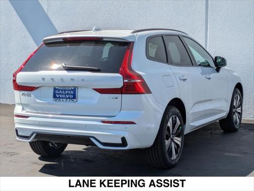 2025 Volvo XC60 Plug-In Hybrid T8 Plus