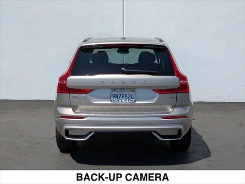 2025 Volvo XC60 Plug-In Hybrid T8 Plus