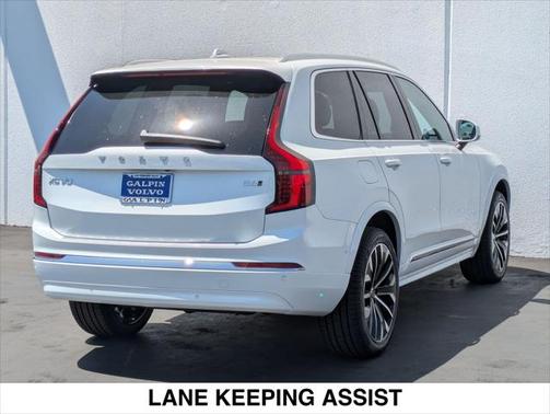 2025 Volvo XC90 B6 Plus 7-Seater