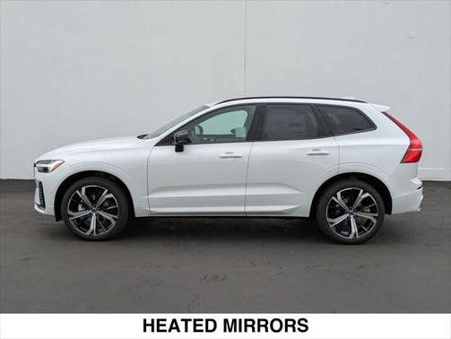 2025 Volvo XC60 B5 Ultra