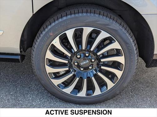 2023 Lincoln Navigator Black Label