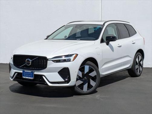 2025 Volvo XC60 Plug-In Hybrid T8 Plus