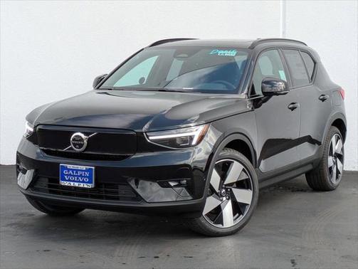 2025 Volvo EX40 Single Motor Extended Range Plus