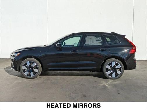 2025 Volvo XC60 Plug-In Hybrid T8 Plus