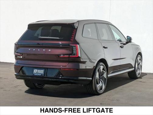 2025 Volvo EX90 Twin Motor Performance Ultra 6-Seater