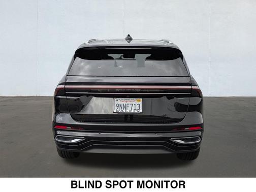 2024 Lincoln Nautilus Black Label