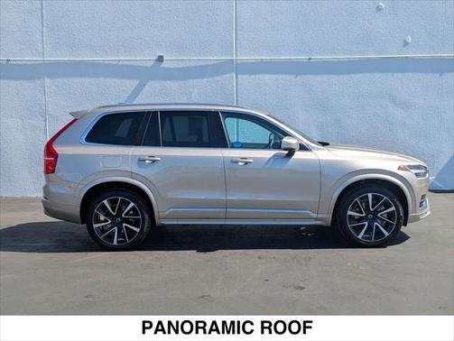 2023 Volvo XC90 B6 Plus 7-Seater