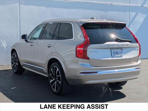 2023 Volvo XC90 B6 Plus 7-Seater