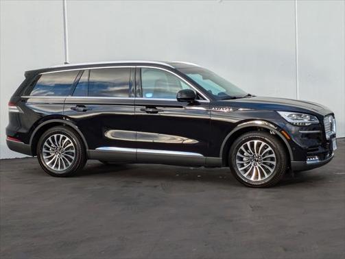2023 Lincoln Aviator Reserve AWD