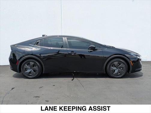 2024 Toyota Prius Prime SE