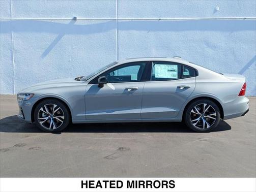 2025 Volvo S60 B5 Core