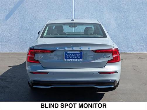 2025 Volvo S60 B5 Core