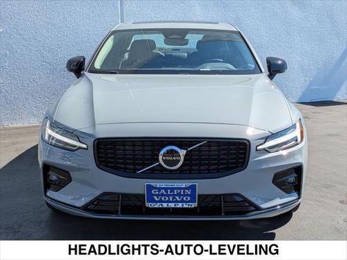 2025 Volvo S60 B5 Core