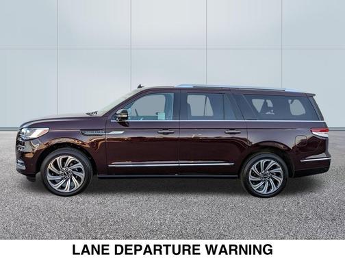 2024 Lincoln Navigator Reserve
