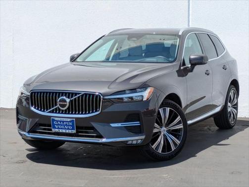 2022 Volvo XC60 B5 Inscription
