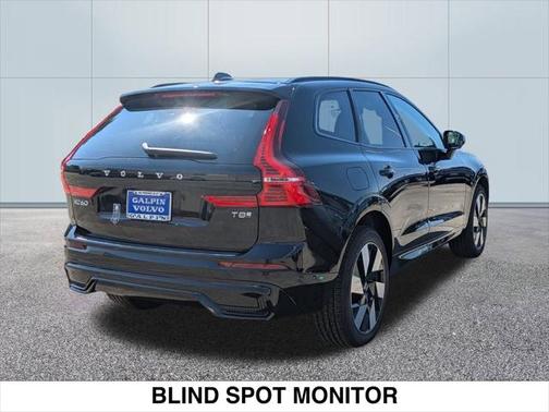2025 Volvo XC60 Plug-In Hybrid T8 Plus