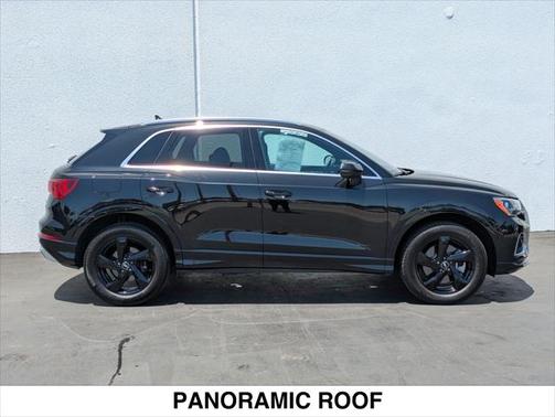 2022 Audi Q3 40 Premium