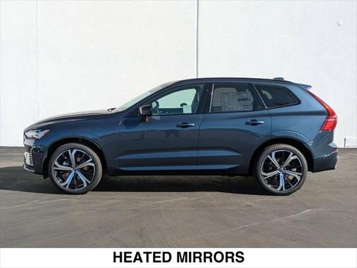 2025 Volvo XC60 B5 Ultra