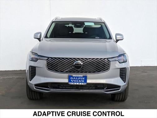 2025 Volvo XC90 B6 Core