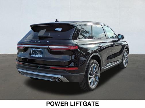 2025 Lincoln Corsair Premiere