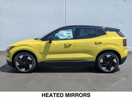 2025 Volvo EX30 Twin Motor Ultra