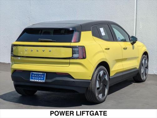 2025 Volvo EX30 Twin Motor Ultra