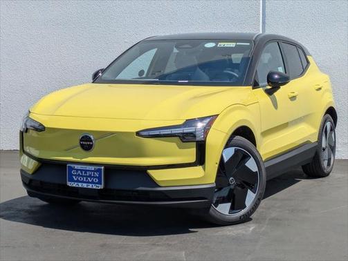 2025 Volvo EX30 Twin Motor Ultra
