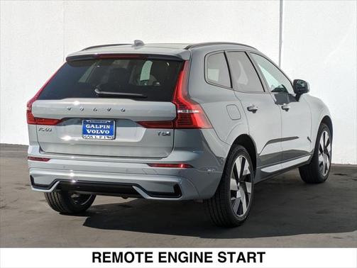 2025 Volvo XC60 Plug-In Hybrid T8 Plus