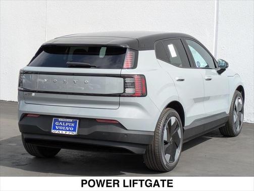 2025 Volvo EX30 Twin Motor Plus