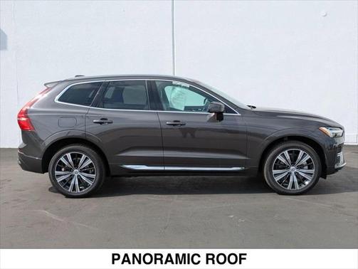 2022 Volvo XC60 Recharge Plug-In Hybrid T8 Inscription