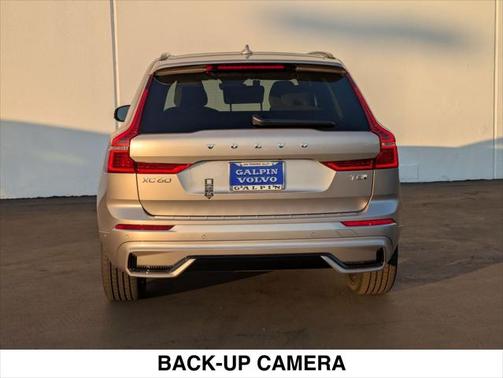 2025 Volvo XC60 Plug-In Hybrid T8 Plus