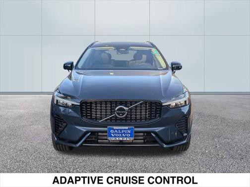 2025 Volvo XC60 Plug-In Hybrid T8 Plus