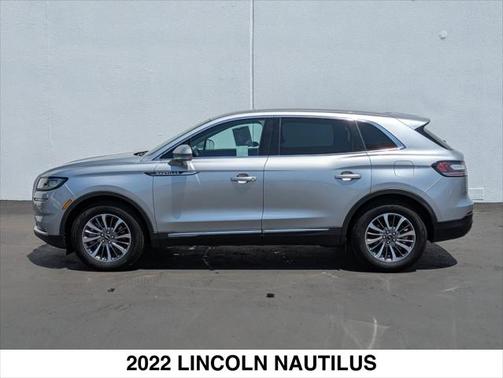 2022 Lincoln Nautilus Standard