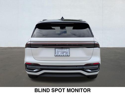 2025 Lincoln Nautilus Reserve