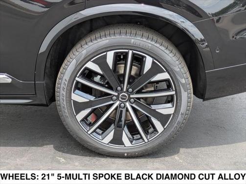 2025 Volvo XC90 Plug-In Hybrid T8 Plus 6-Seater
