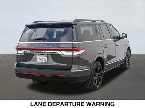 2024 Lincoln Navigator Black Label