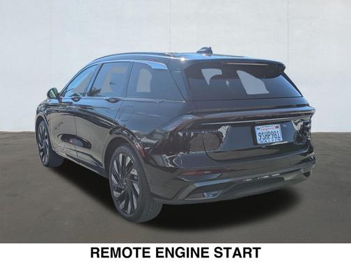 2024 Lincoln Nautilus Black Label