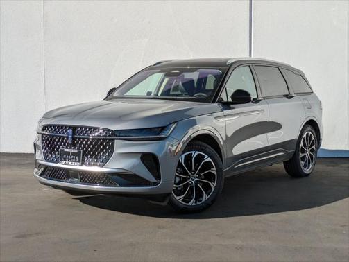 2025 Lincoln Nautilus Reserve