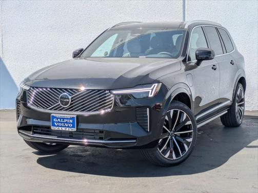 2025 Volvo XC90 Plug-In Hybrid T8 Plus 7-Seater