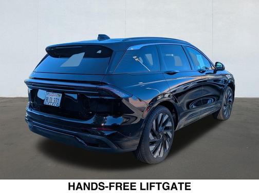 2024 Lincoln Nautilus Black Label