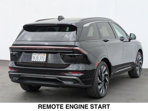 2024 Lincoln Nautilus Black Label