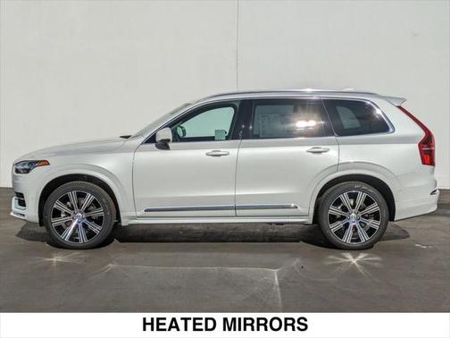 2025 Volvo XC90 B6 Plus 7-Seater