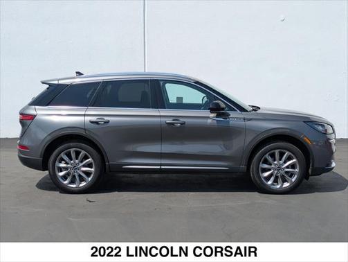 2022 Lincoln Corsair Standard