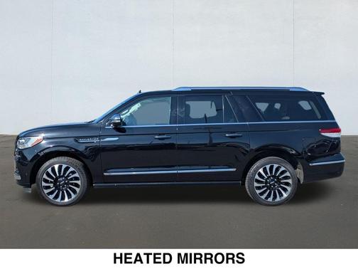 2023 Lincoln Navigator Black Label