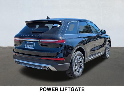 2025 Lincoln Corsair Premiere