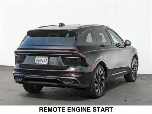 2024 Lincoln Nautilus Reserve