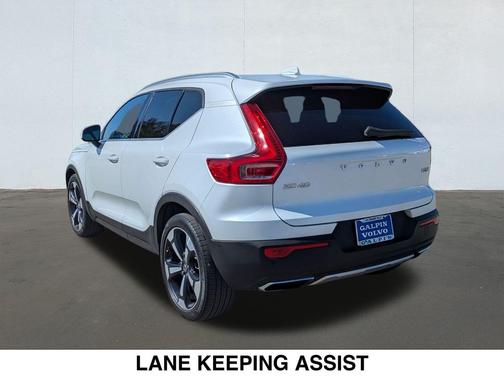 2019 Volvo XC40 T5 Inscription