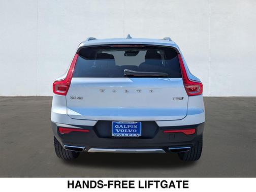 2019 Volvo XC40 T5 Inscription
